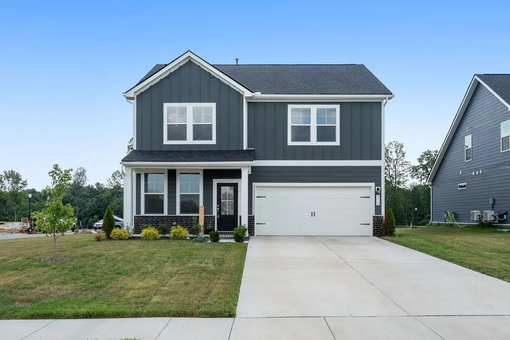 9016 Hutson Drive White House TN 37188