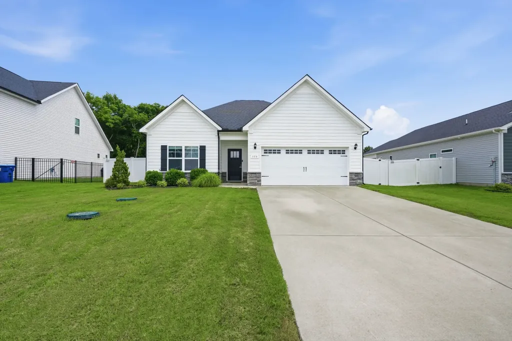 325 Ruby Cate Way Murfreesboro TN 37128
