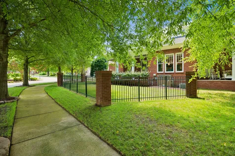 3644 Wareham Drive Thompsons Station TN 37179