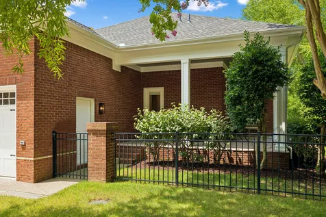 3644 Wareham Drive Thompsons Station TN 37179