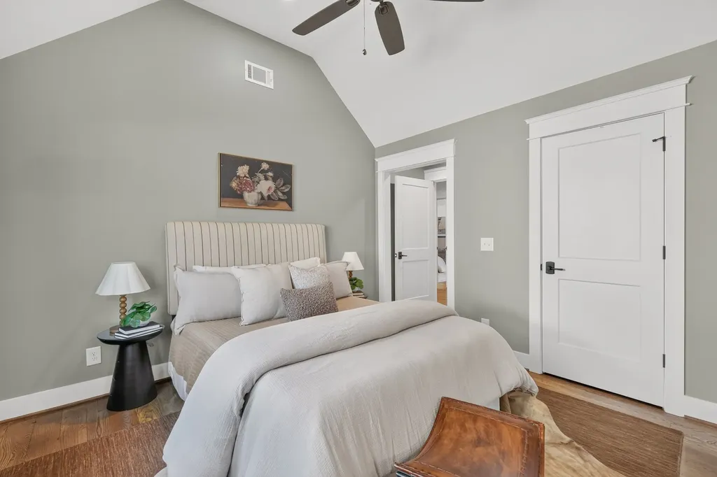 2701 Woodlawn Drive Nashville TN 37212