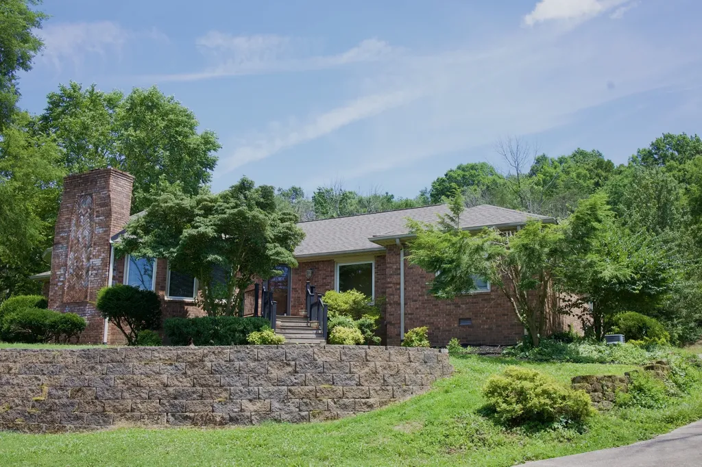 4451 Chandler Road Hermitage TN 37076