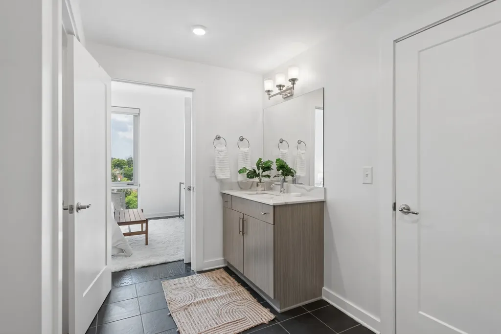 3116 W End Circle Nashville TN 37203