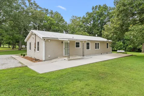 1017 Bell Mill Road Pelham TN 37366