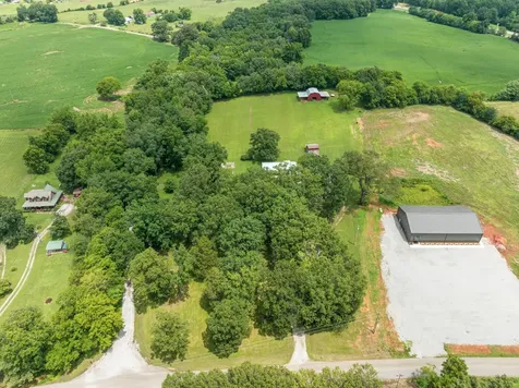 1017 Bell Mill Road Pelham TN 37366
