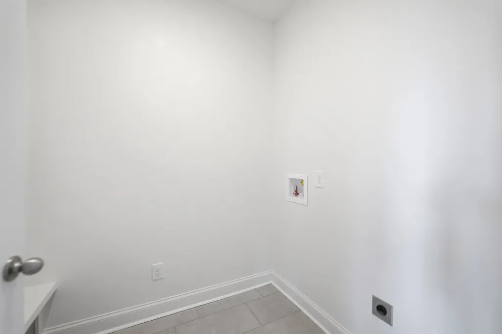 345 Patana White House TN 37188