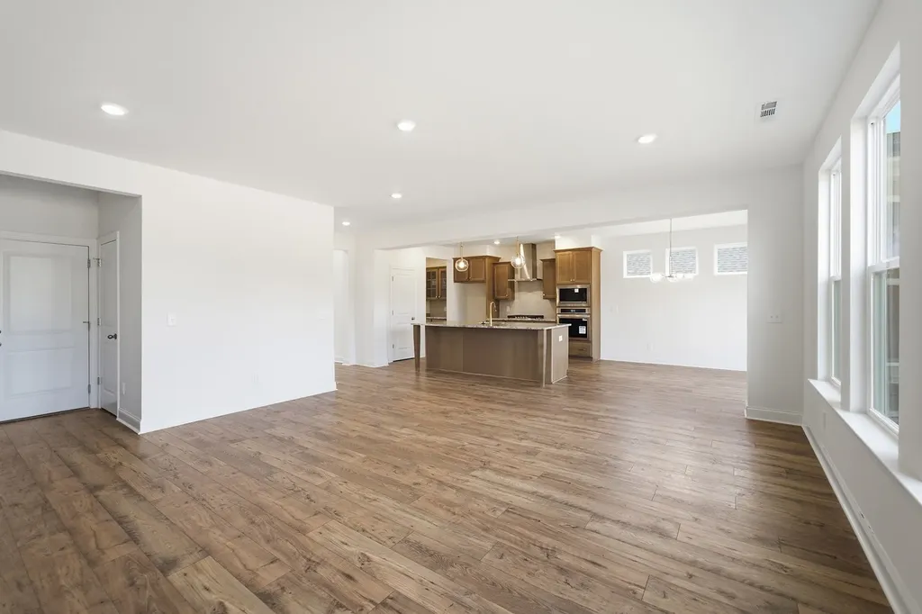 345 Patana White House TN 37188