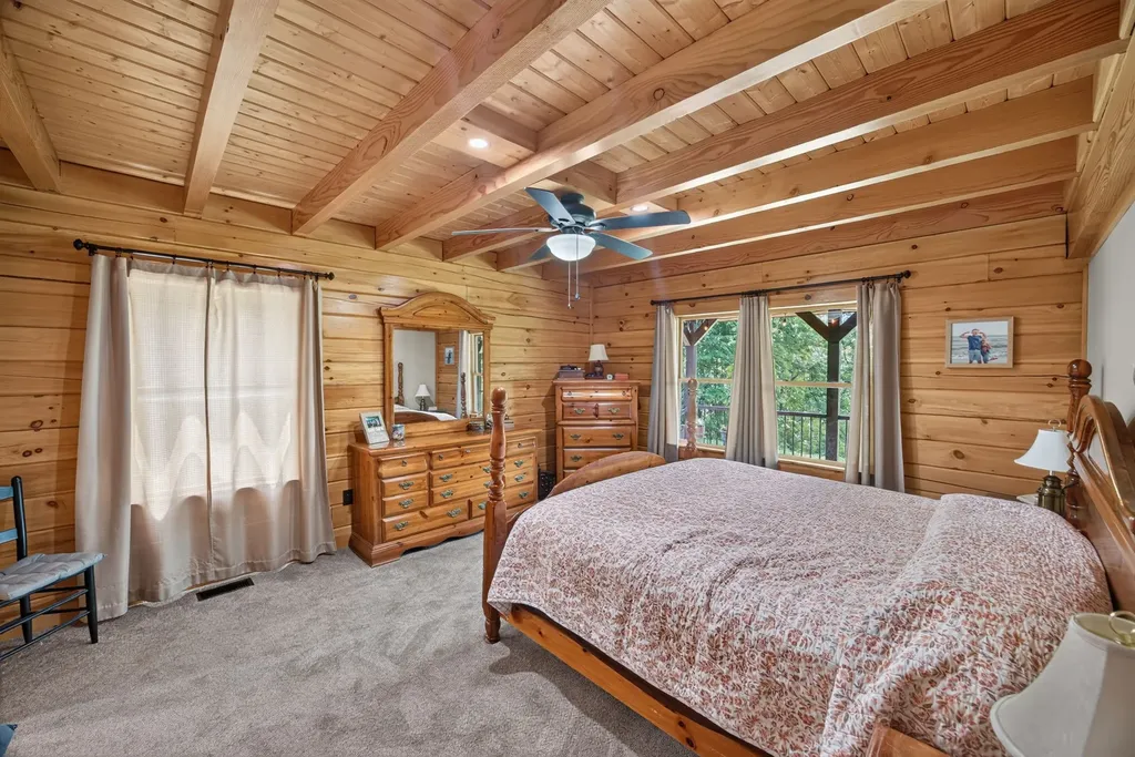 20 Magee Lane Elmwood TN 38560