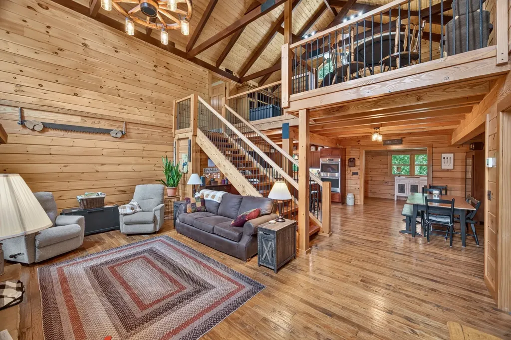20 Magee Lane Elmwood TN 38560