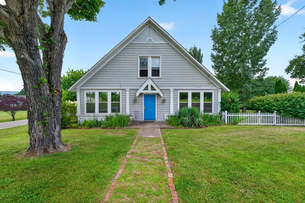 101 Country Drive Cowan TN 37318