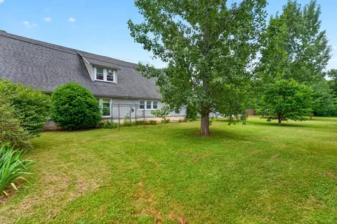 101 Country Drive Cowan TN 37318