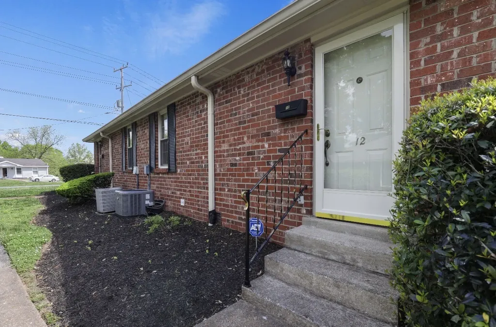 523 Harding Place Nashville TN 37211