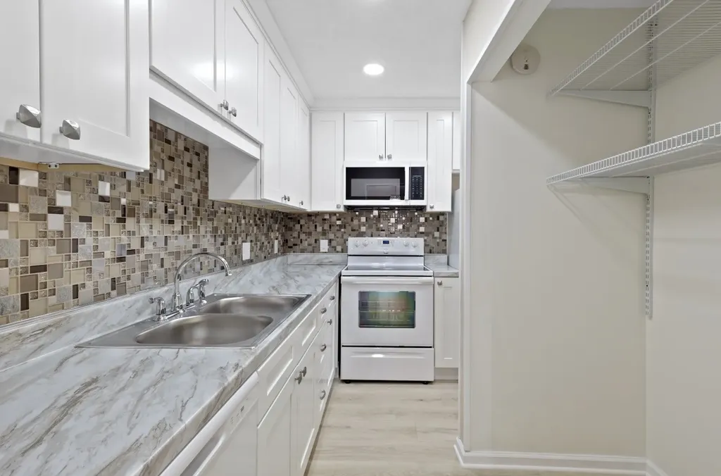 523 Harding Place Nashville TN 37211