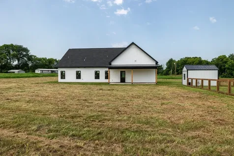 2985 Lewisburg Highway Petersburg TN 37144
