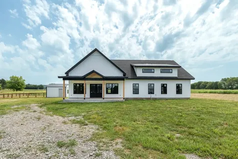 2985 Lewisburg Highway Petersburg TN 37144