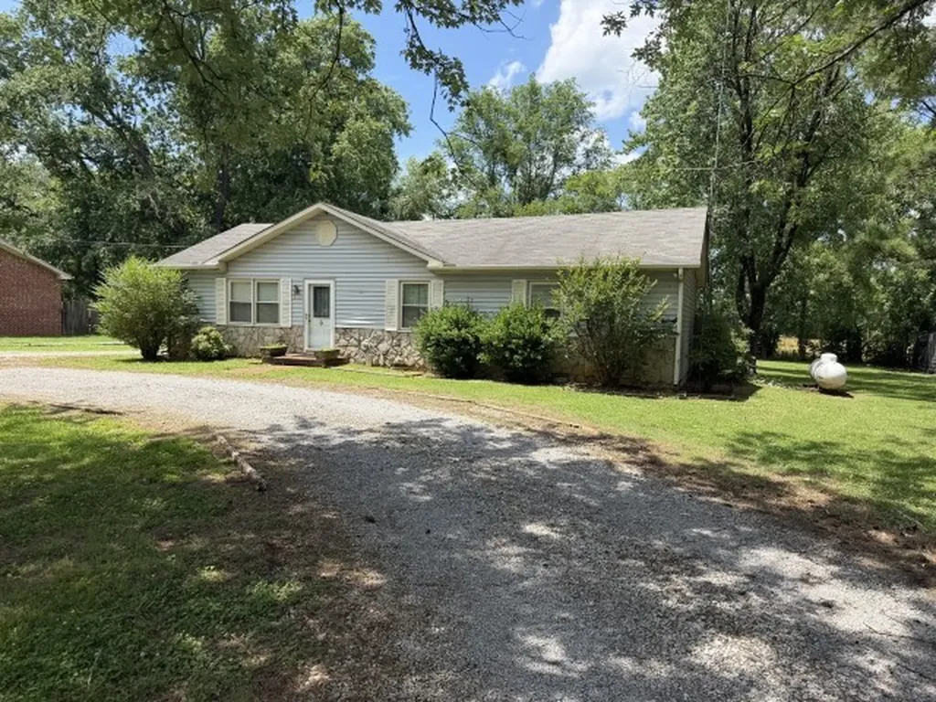 4679 Mandy Lane Murfreesboro TN 37129