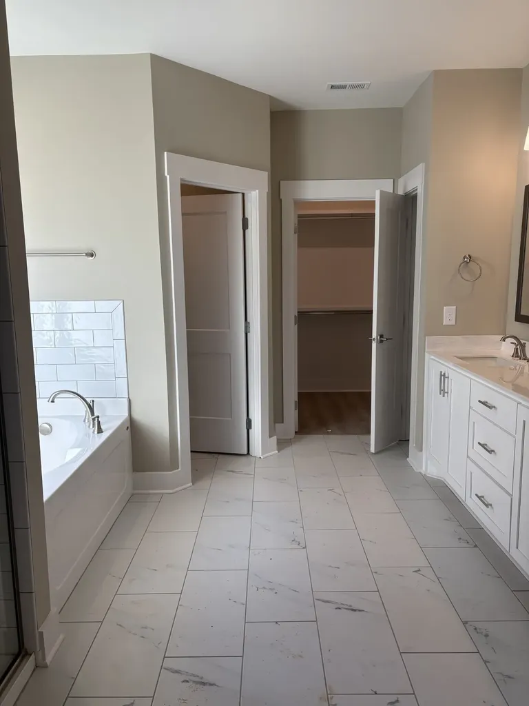 927 Licinius Lane Murfreesboro TN 37128