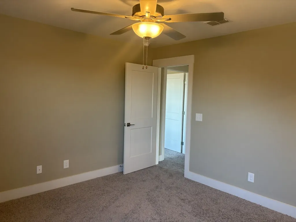 927 Licinius Lane Murfreesboro TN 37128