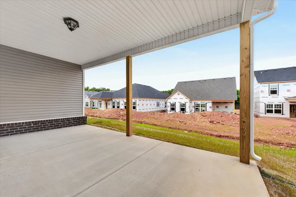 2688 Brewster Drive Clarksville TN 37042