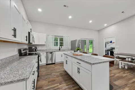 181 Hayes Ridge Road Indian Mound TN 37079