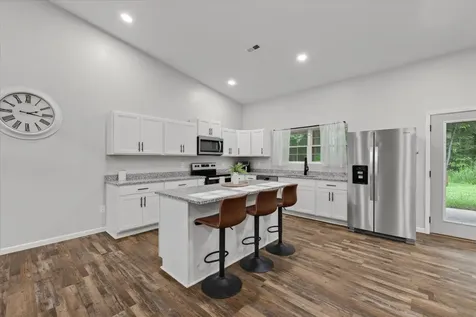 181 Hayes Ridge Road Indian Mound TN 37079