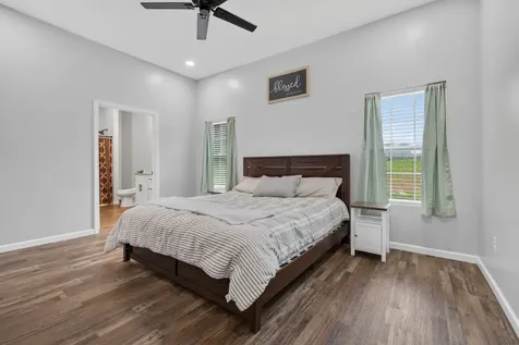181 Hayes Ridge Road Indian Mound TN 37079