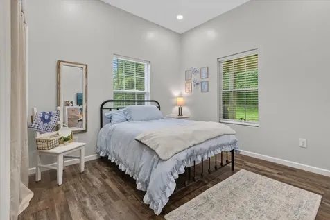 181 Hayes Ridge Road Indian Mound TN 37079