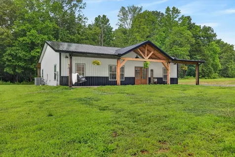 181 Hayes Ridge Road Indian Mound TN 37079