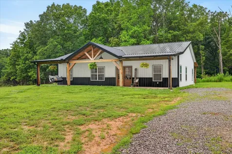 181 Hayes Ridge Road Indian Mound TN 37079