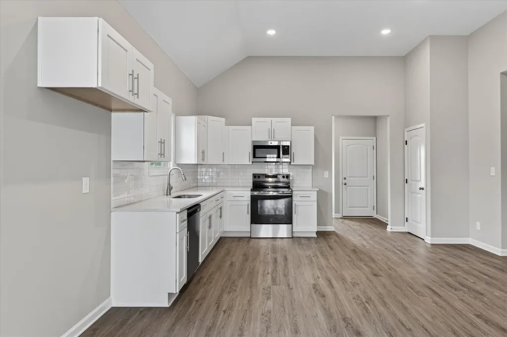 2696 Brewster Drive Clarksville TN 37042