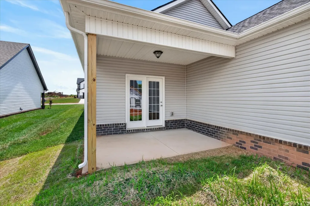 2696 Brewster Drive Clarksville TN 37042