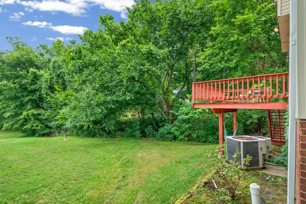 403 Bridlewood Road Clarksville TN 37042