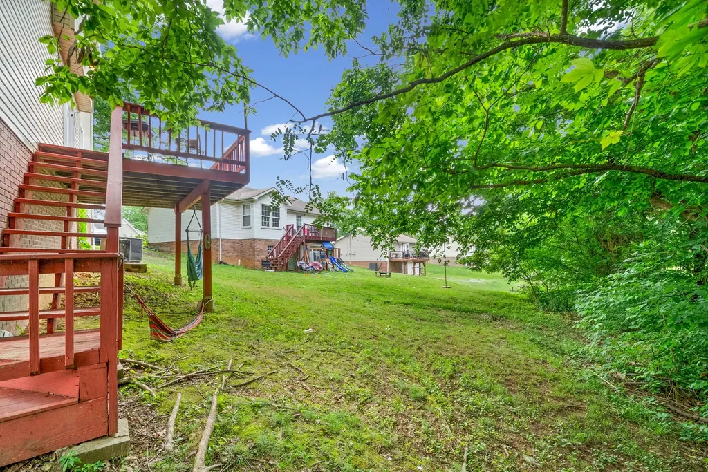 403 Bridlewood Road Clarksville TN 37042