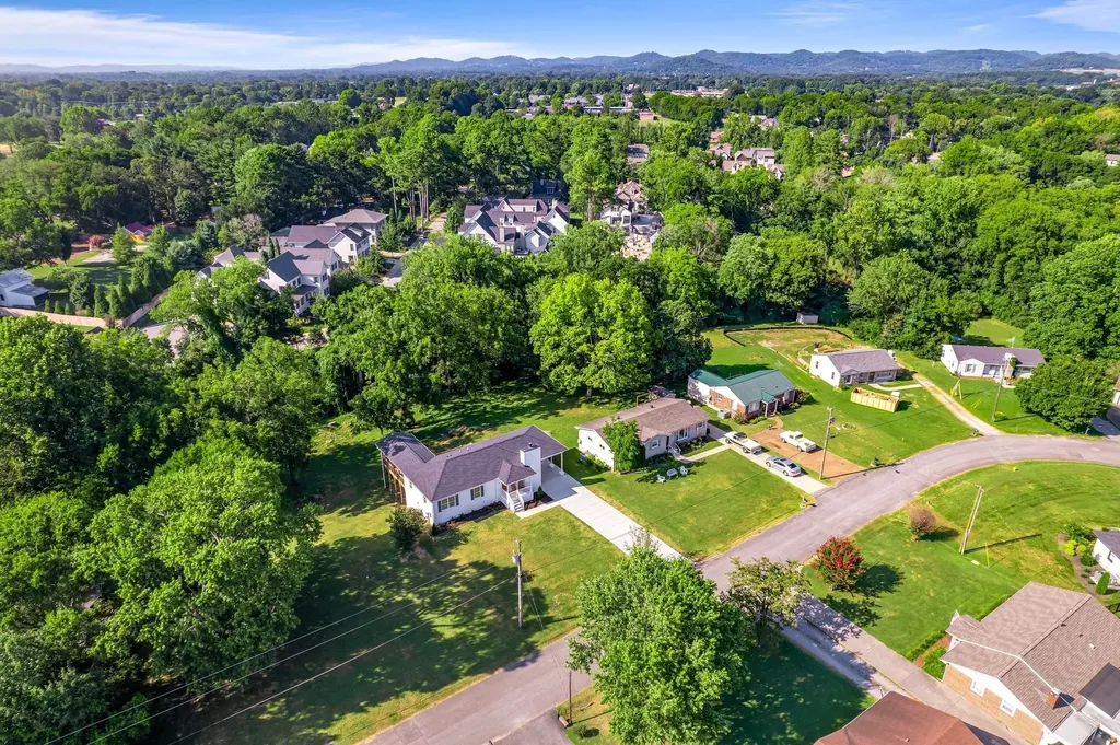 414 Roberts Street Franklin TN 37064