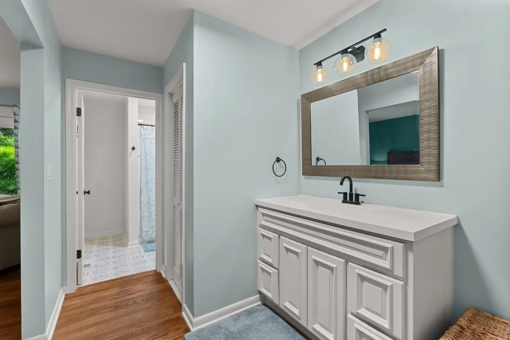 477 Saddle Drive Nashville TN 37221