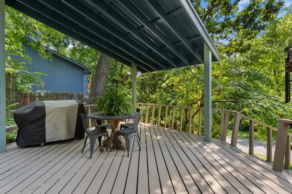 477 Saddle Drive Nashville TN 37221