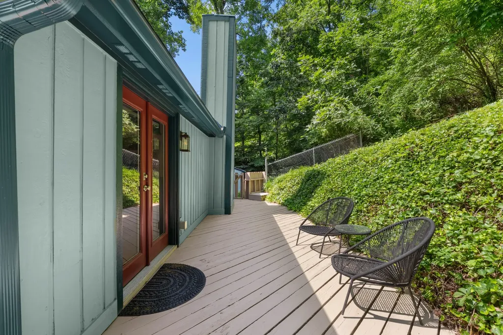 477 Saddle Drive Nashville TN 37221