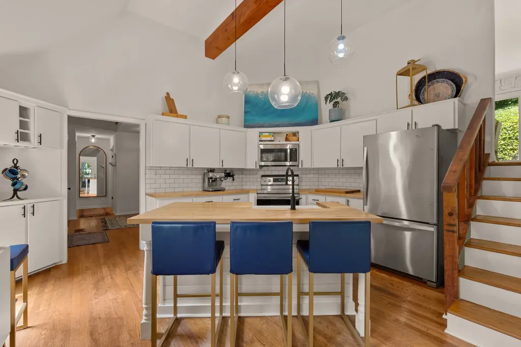 477 Saddle Drive Nashville TN 37221