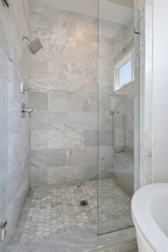 916B Gale Lane Nashville TN 37204