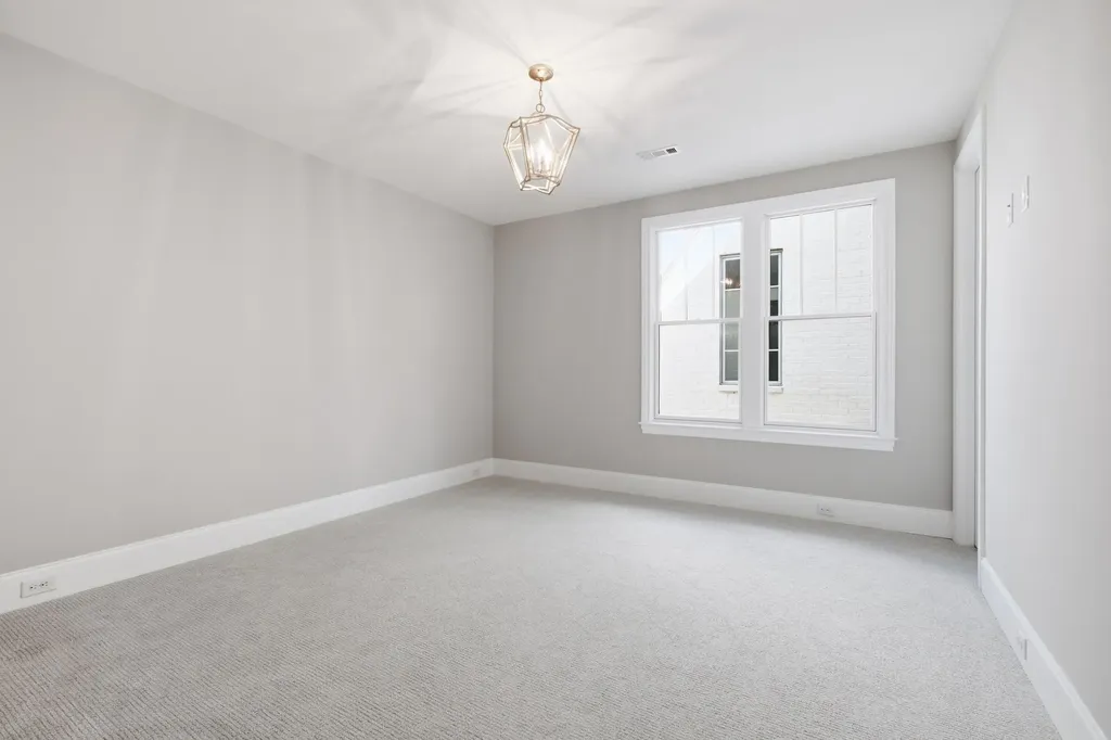 916B Gale Lane Nashville TN 37204