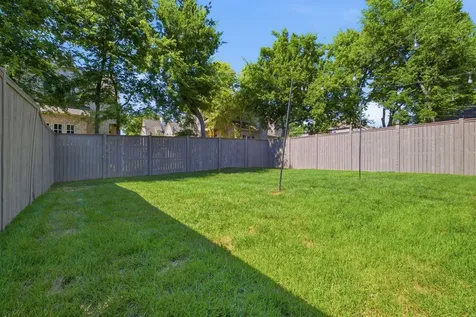 916B Gale Lane Nashville TN 37204