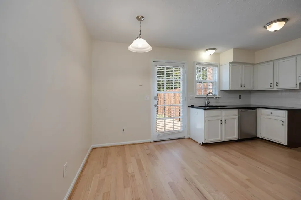 2604 Belcourt Avenue Nashville TN 37212
