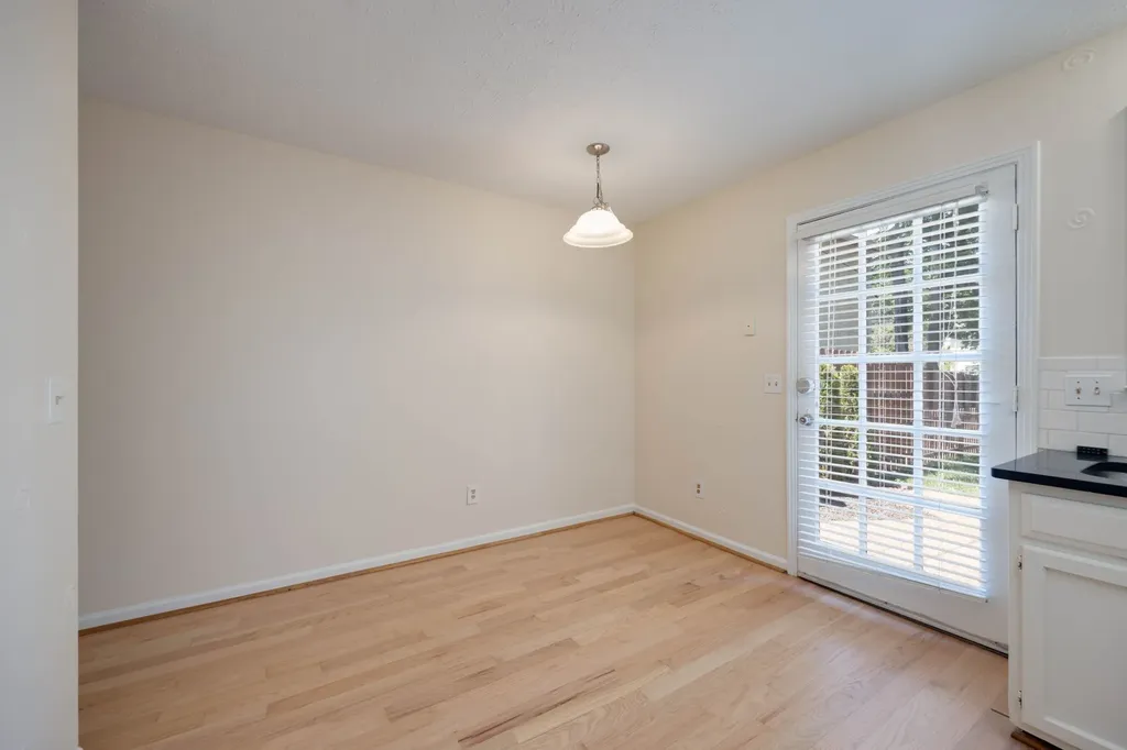 2604 Belcourt Avenue Nashville TN 37212