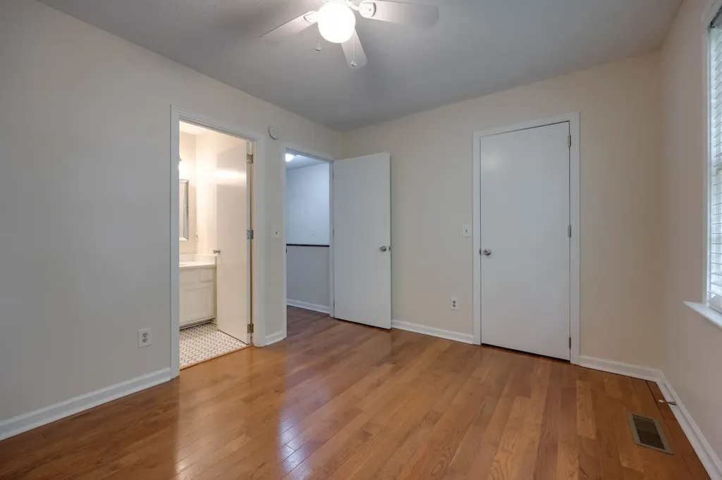 2604 Belcourt Avenue Nashville TN 37212