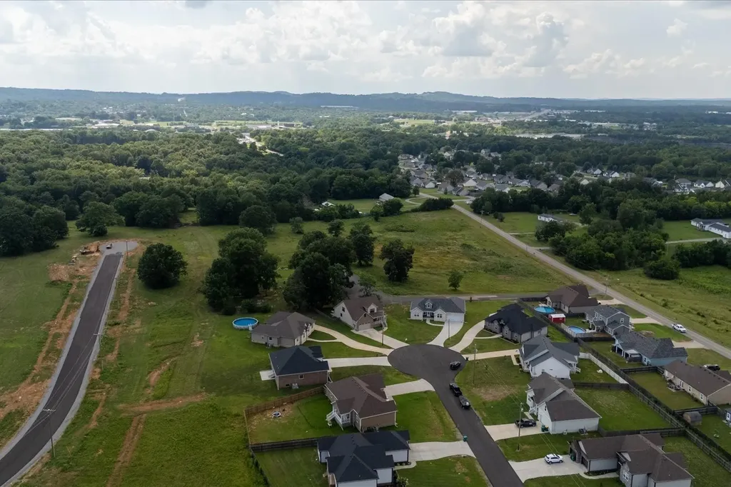 3021 Cambridge Court Lewisburg TN 37091