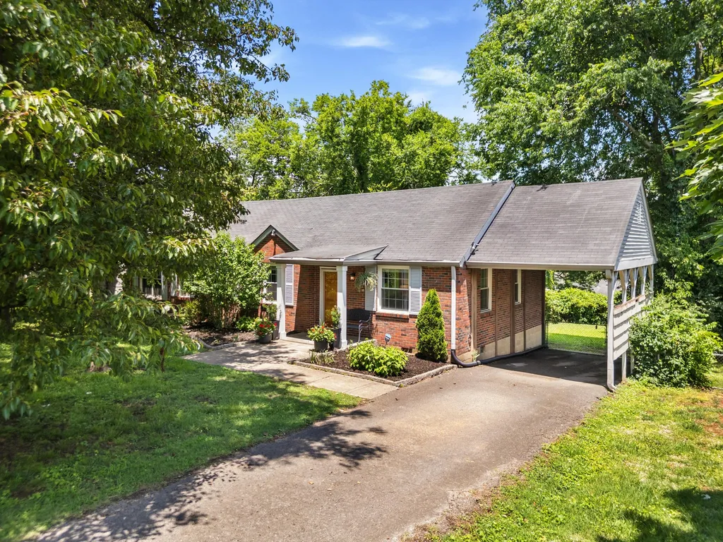 2219 Berrywood Road Nashville TN 37216