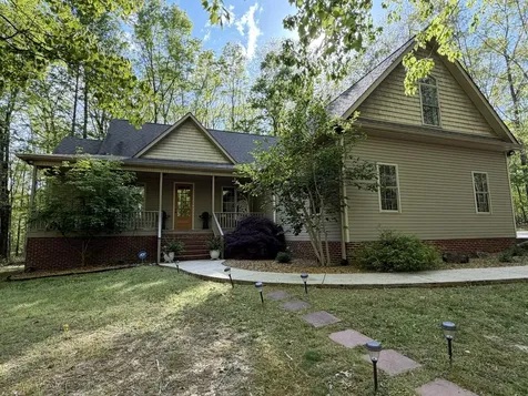 1629 Clifftops Avenue Monteagle TN 37356