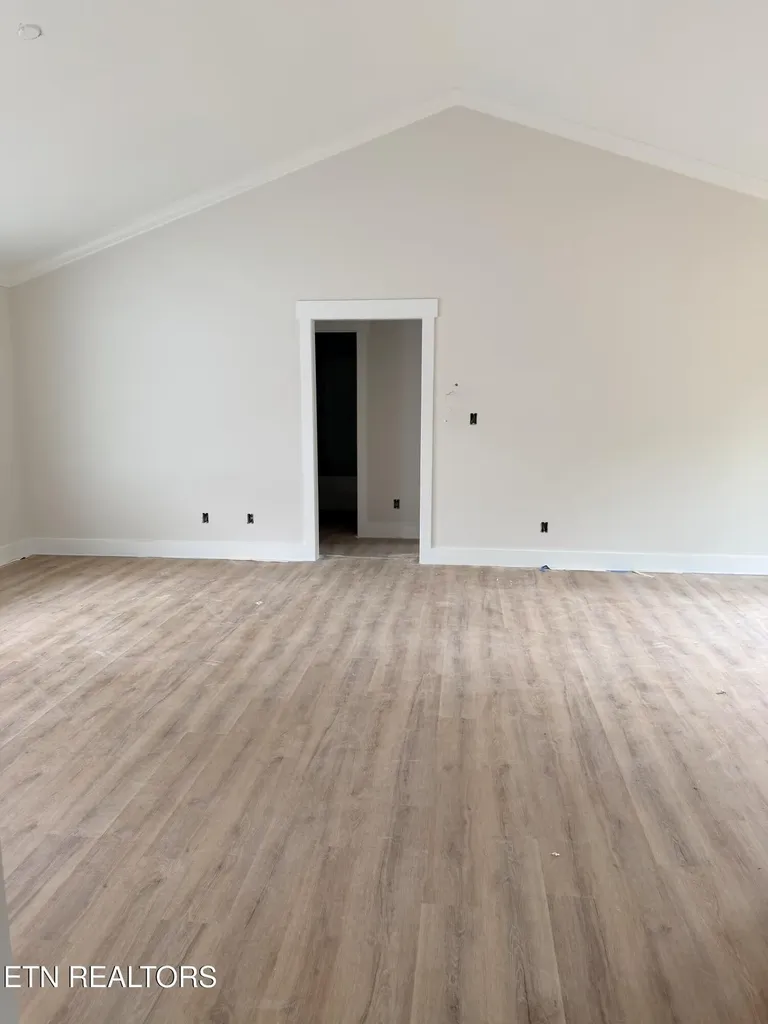 2203 Pinewood Drive Maryville TN 37803