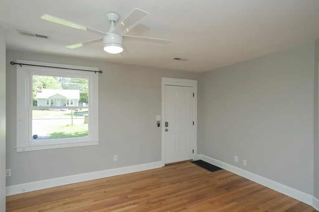 222 Emmitt Avenue Madison TN 37115
