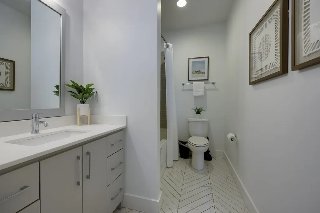 405 Avoca Street Nashville TN 37203